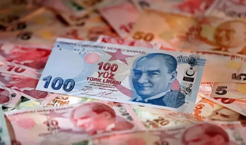 网友怒怼《大空头》原型的“崩盘预言”：你15年来就没对过