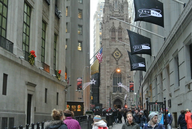 万亿基建法案最终敲定！利好花落谁家？