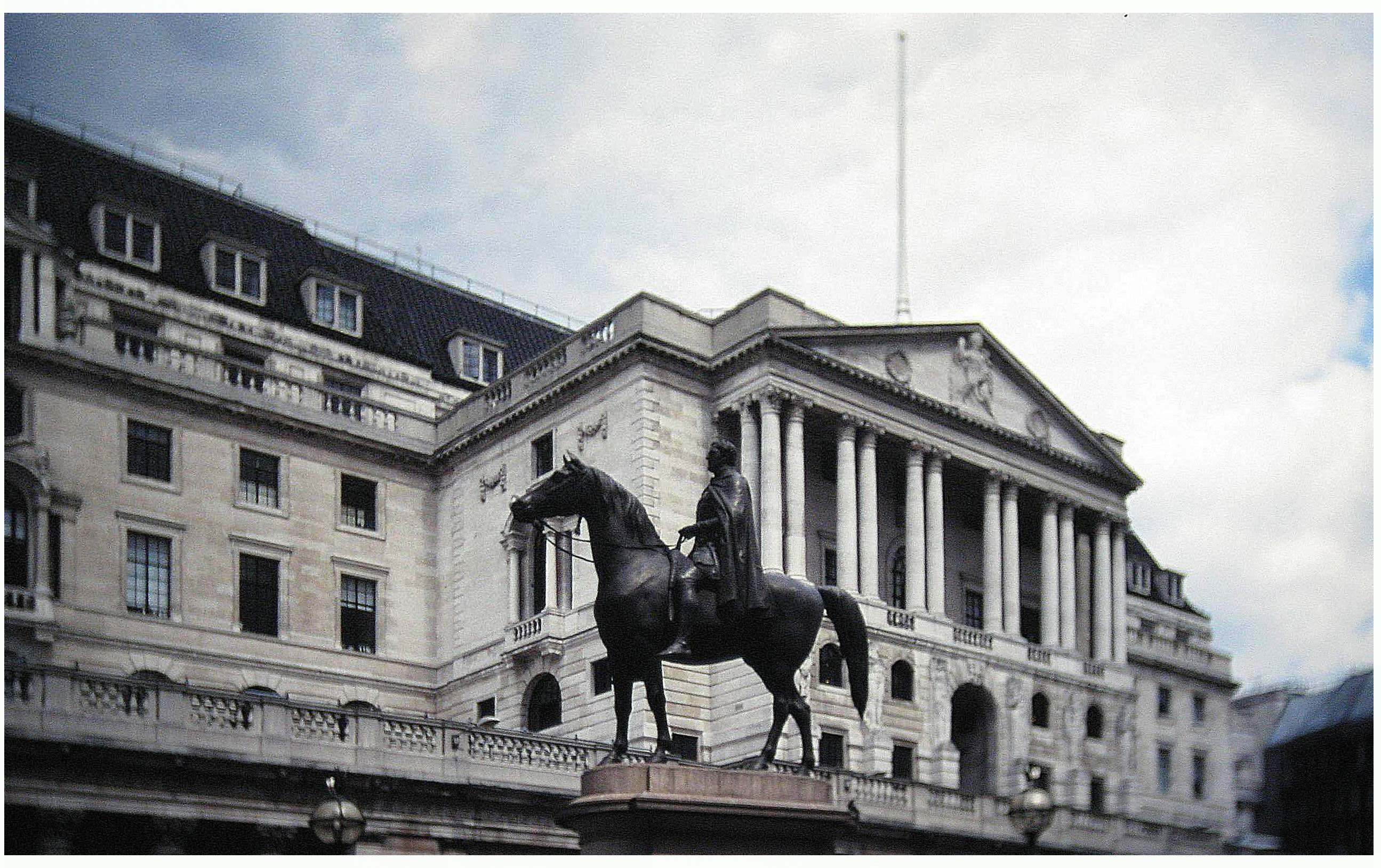 英国金融监管机构发征询文件强调增强运营弹性保护重要业务服务