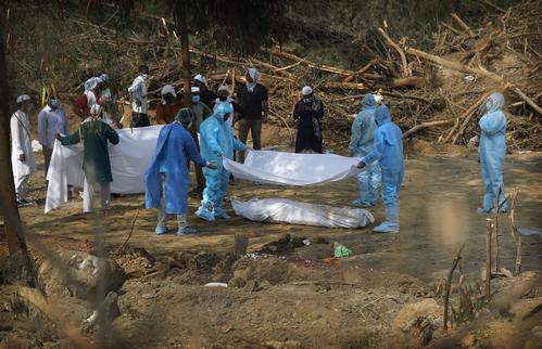 印度或将遭遇第三轮疫情 新德里等地死亡率成倍上升