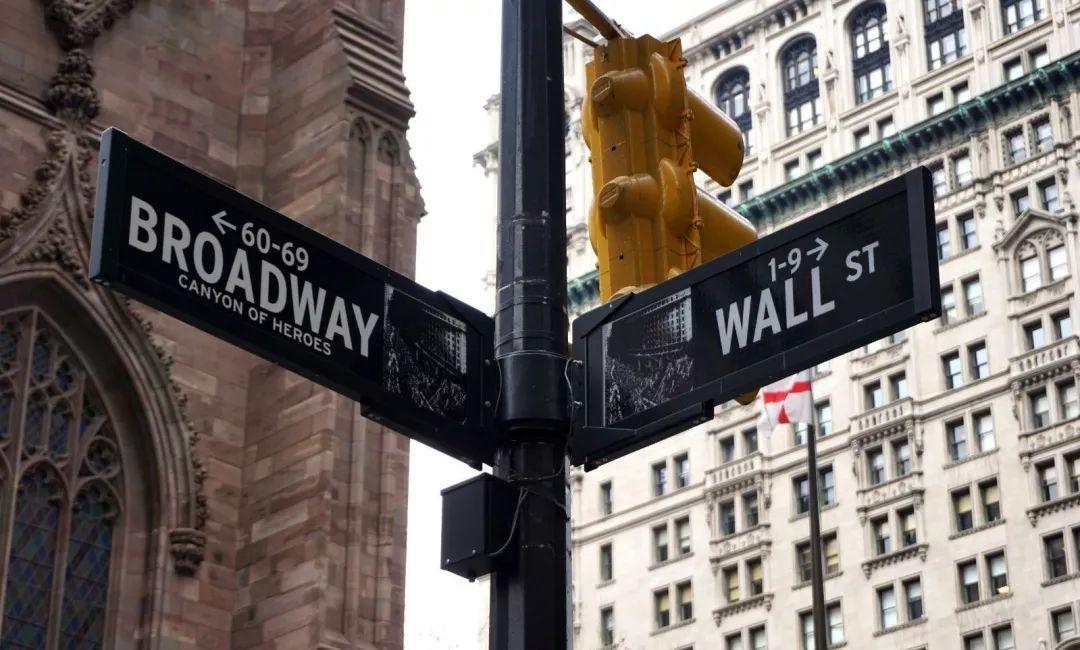 “华尔街狼王”：市场恐遭重大调整，正研究大规模进军加密市场